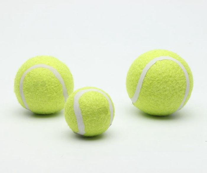 Large Commercial Dog Safe Tennis Balls For Dog Interactive Outdoor Play