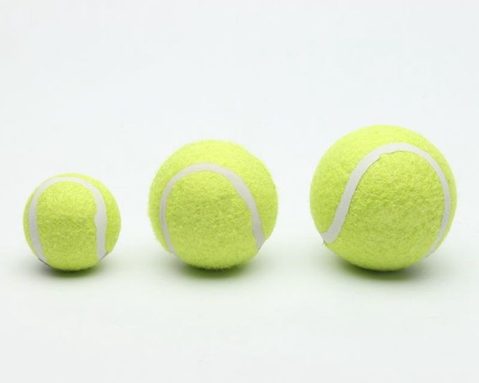 Large Commercial Dog Safe Tennis Balls For Dog Interactive Outdoor Play